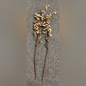 White Silk Faux Flower Stems 2 Bunches Christmas Red Inside 20” Artificial Holly